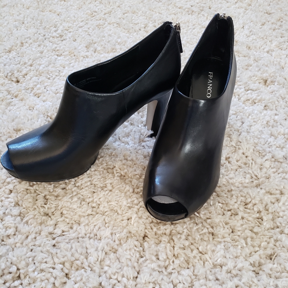 Franco Sarto peep toe Booties